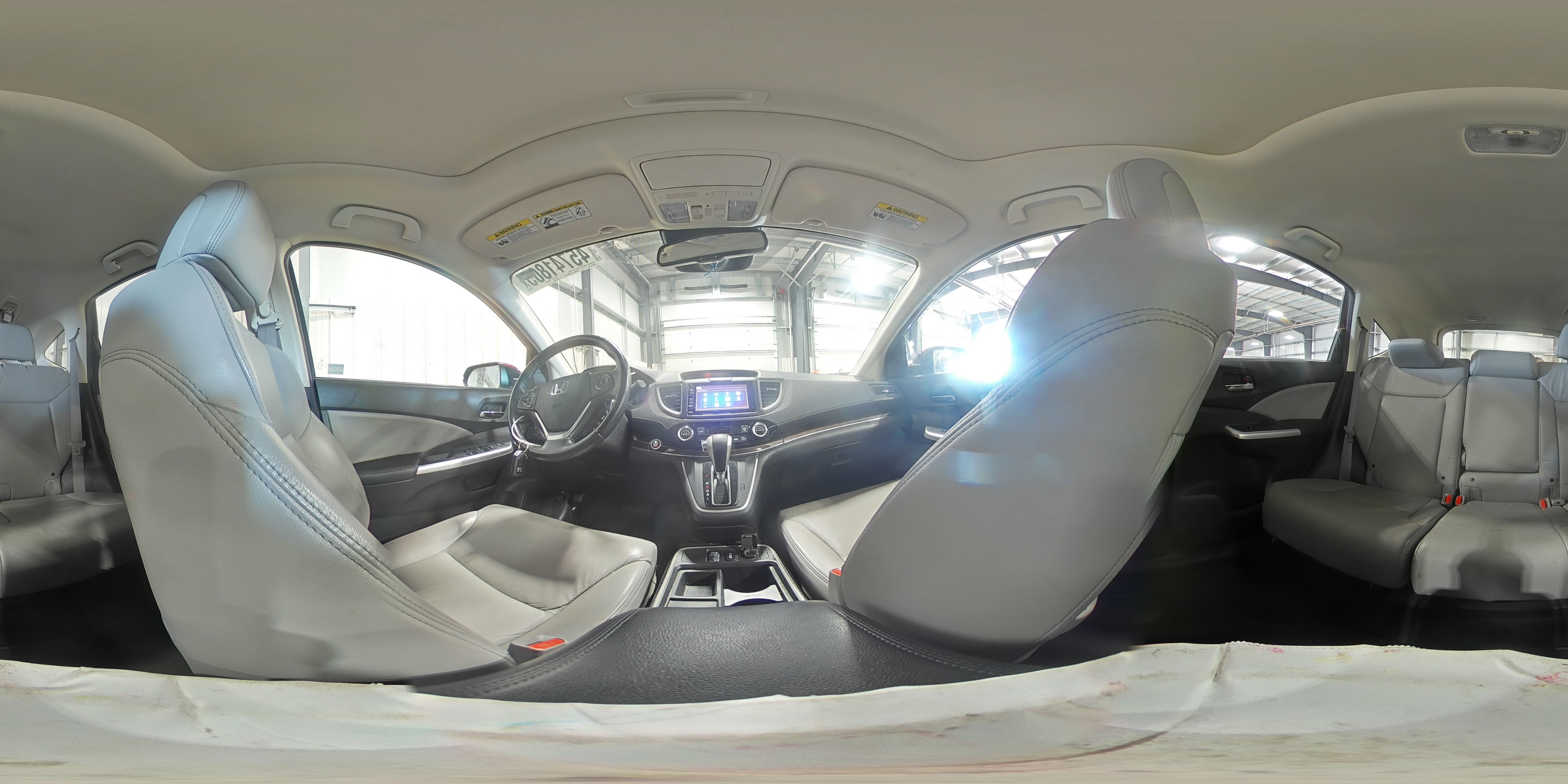 2015 Honda CR-V - Image 16