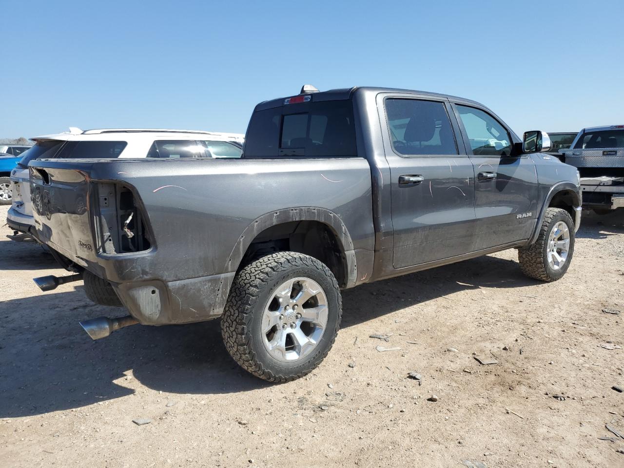 2020 RAM 1500 - Image 3