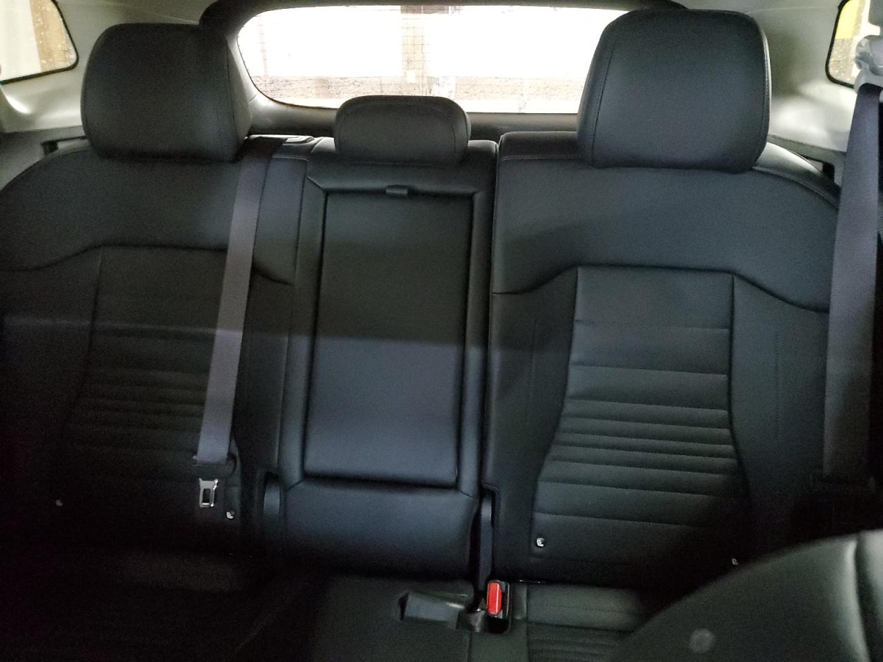 2023 Kia Sportage - Image 10
