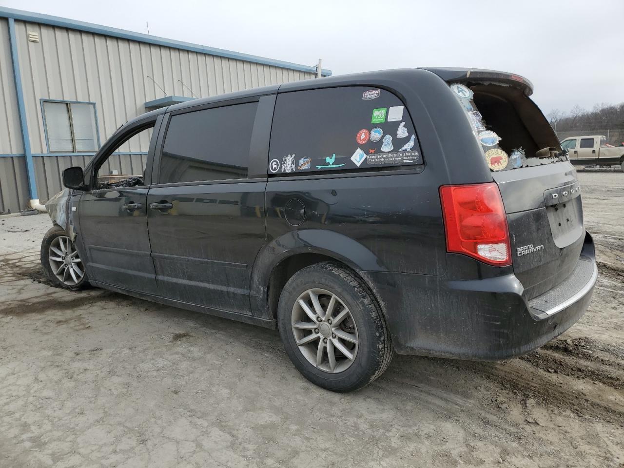 2014 Dodge Caravan - Image 2