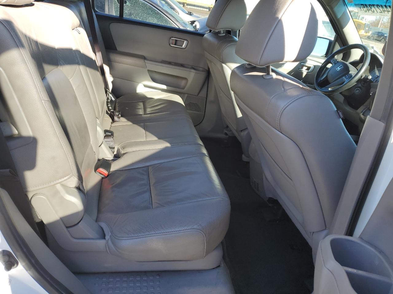 2012 Honda Pilot - Image 11