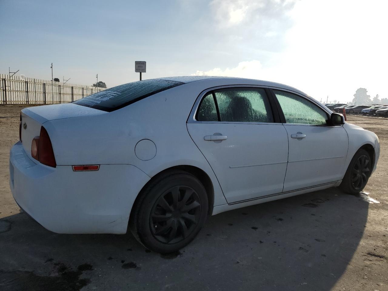 2010 Chevrolet Malibu - Image 3