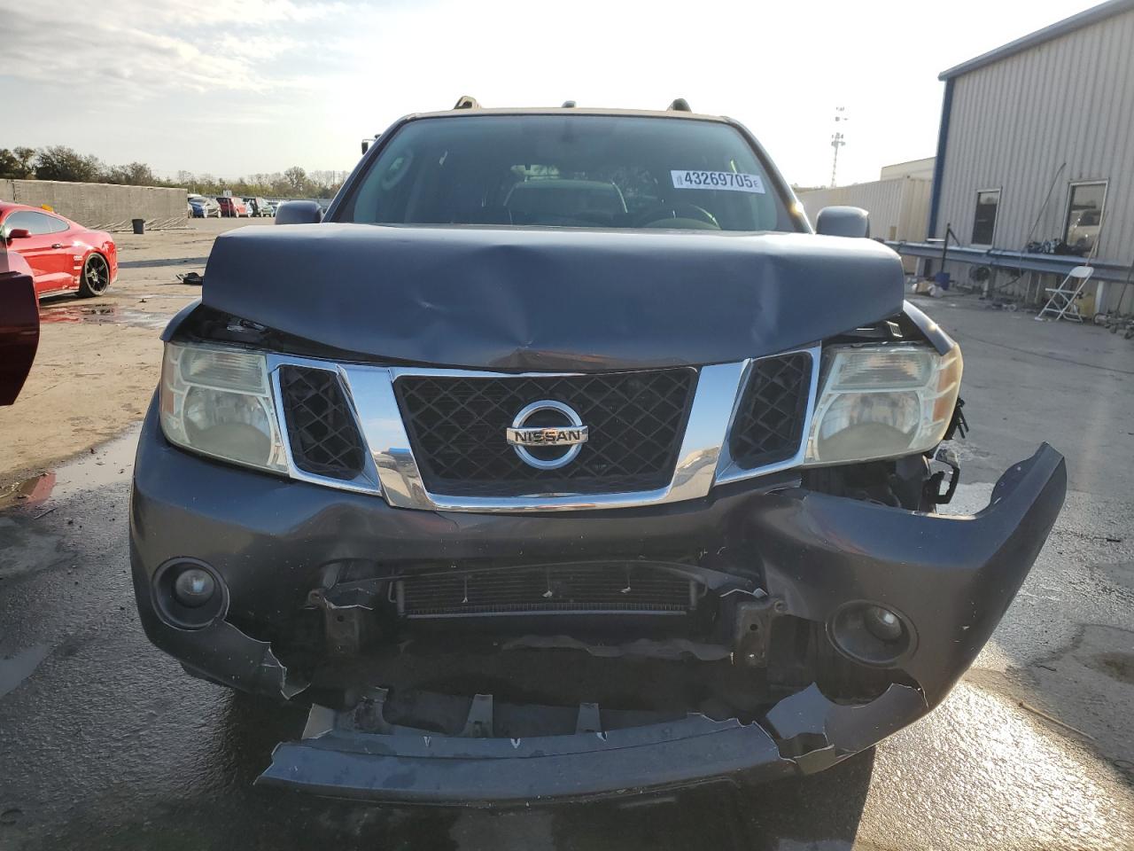 2011 Nissan Pathfinder - Image 5