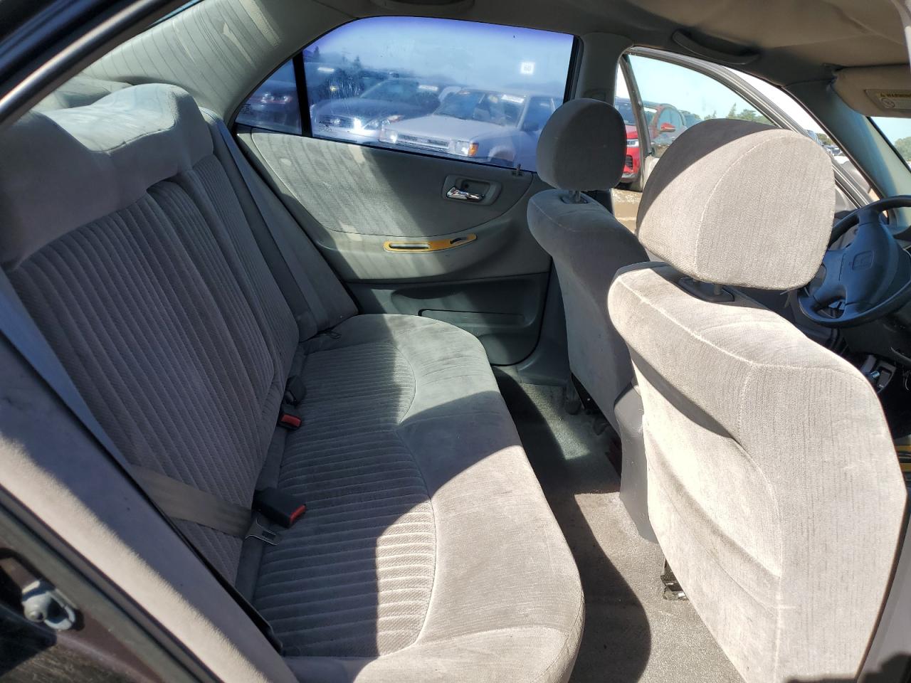 1998 Honda Accord - Image 10