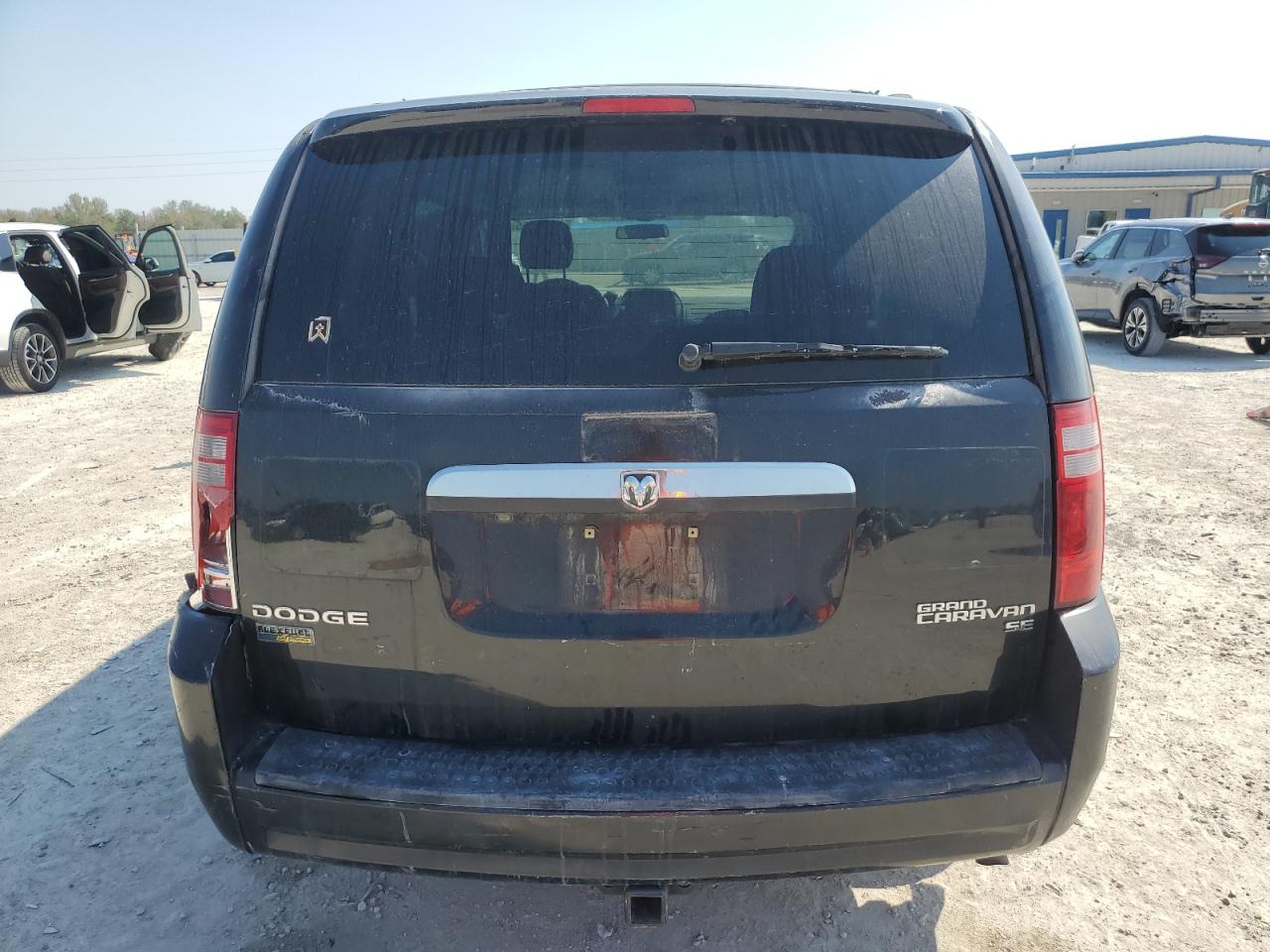 2009 Dodge Caravan - Image 6
