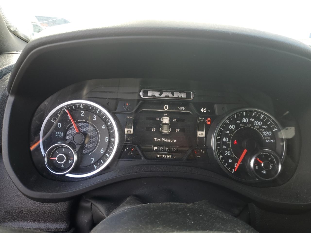 2022 RAM 1500 - Image 9