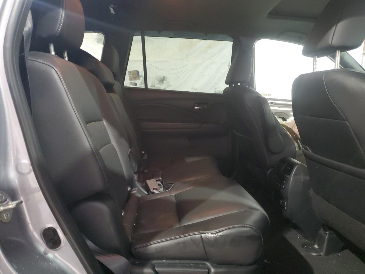 2020 Honda Passport - Image 11