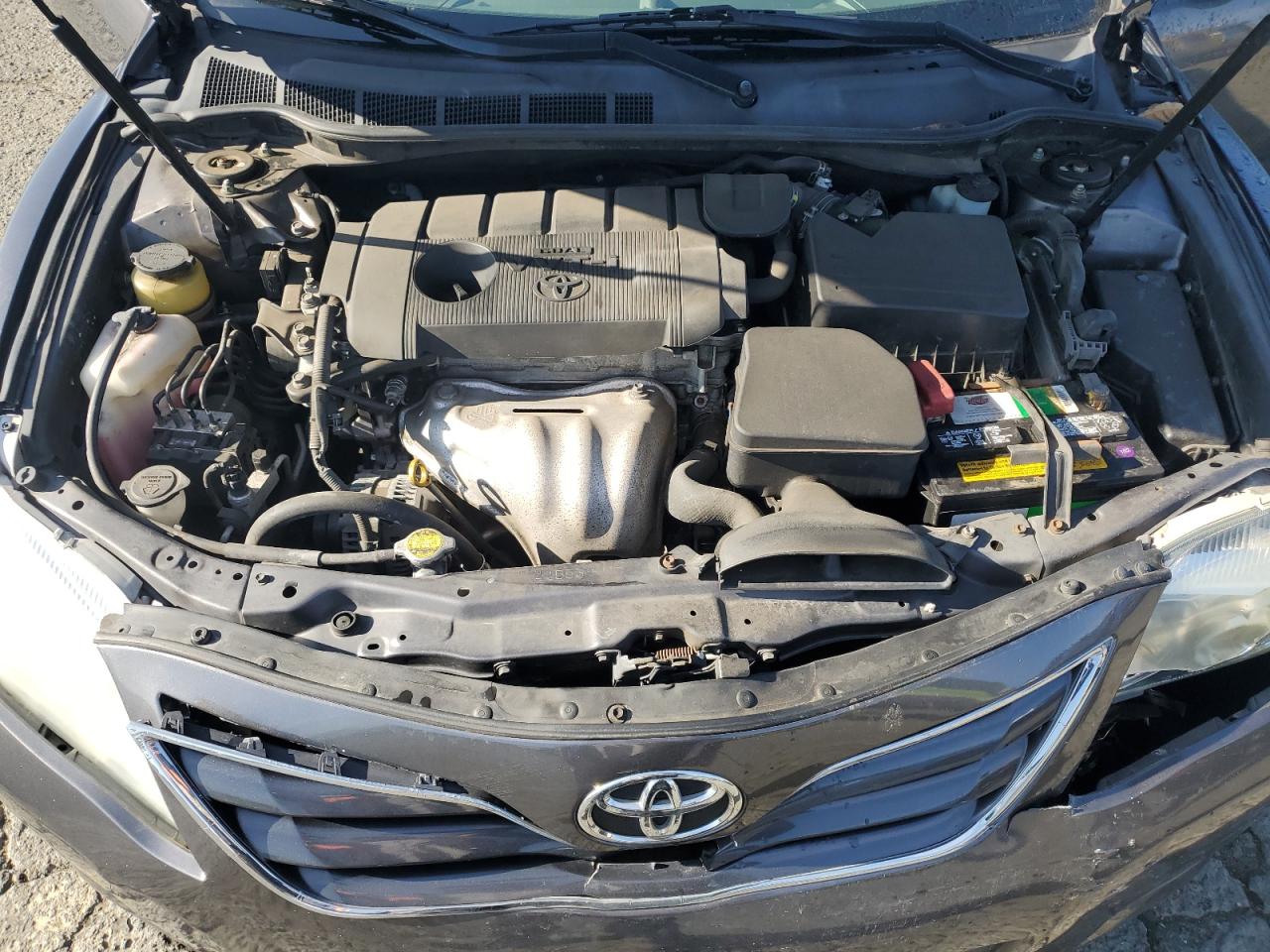 2011 Toyota Camry - Image 13