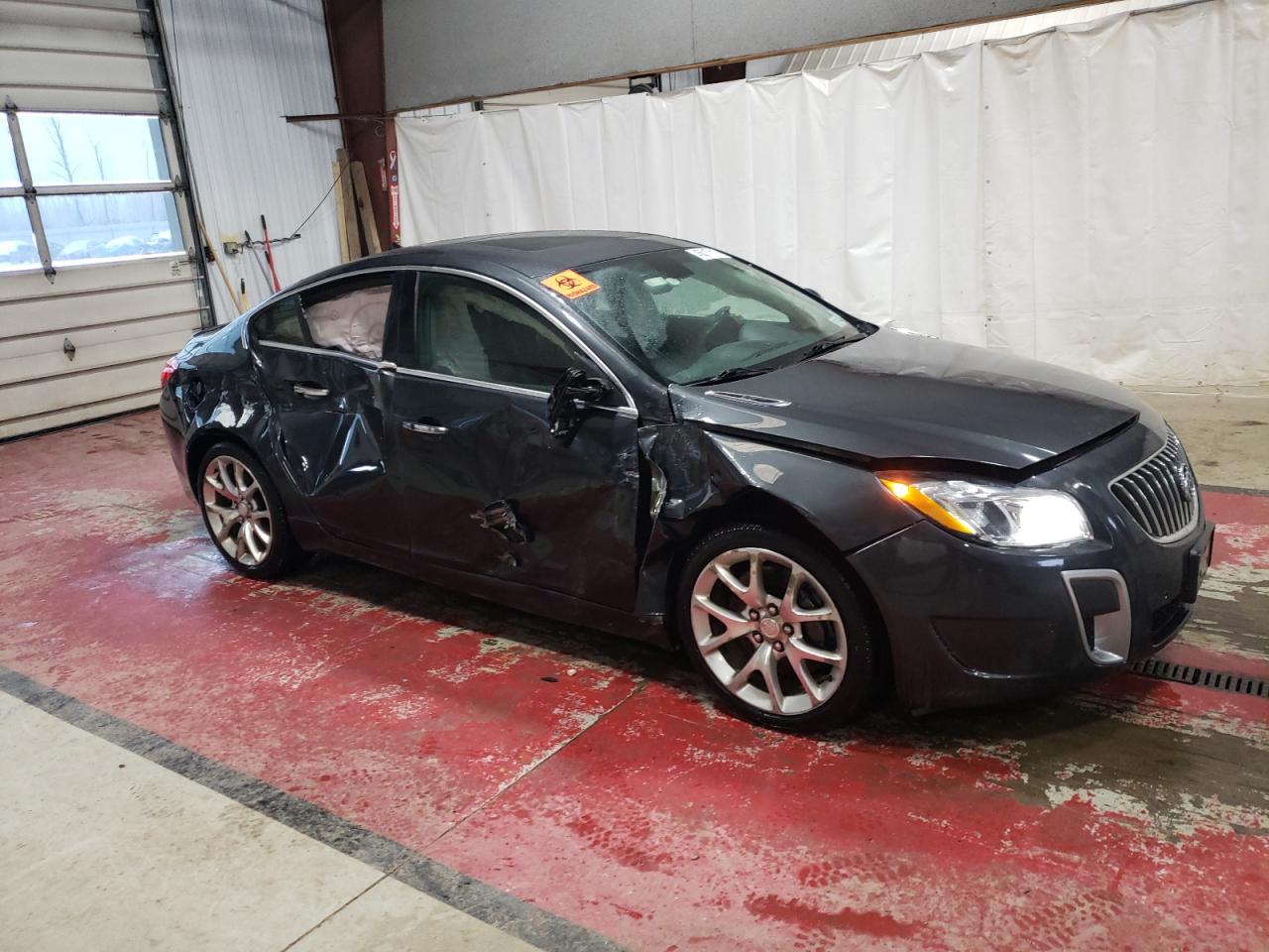 2012 Buick Regal - Image 4