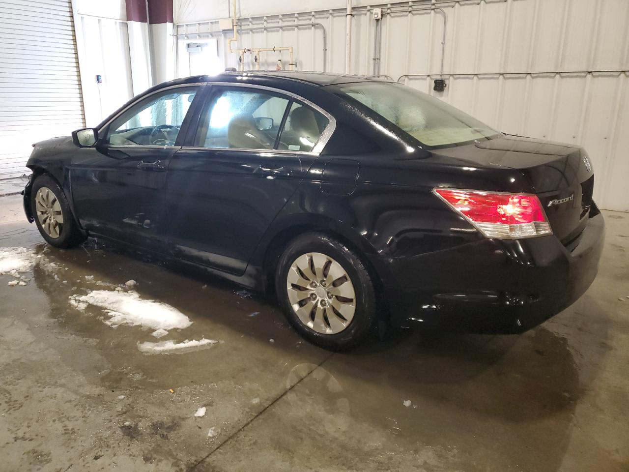 2009 Honda Accord - Image 2