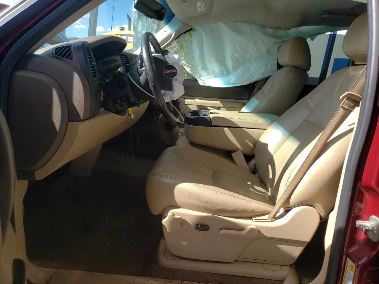 2013 GMC Sierra - Image 7