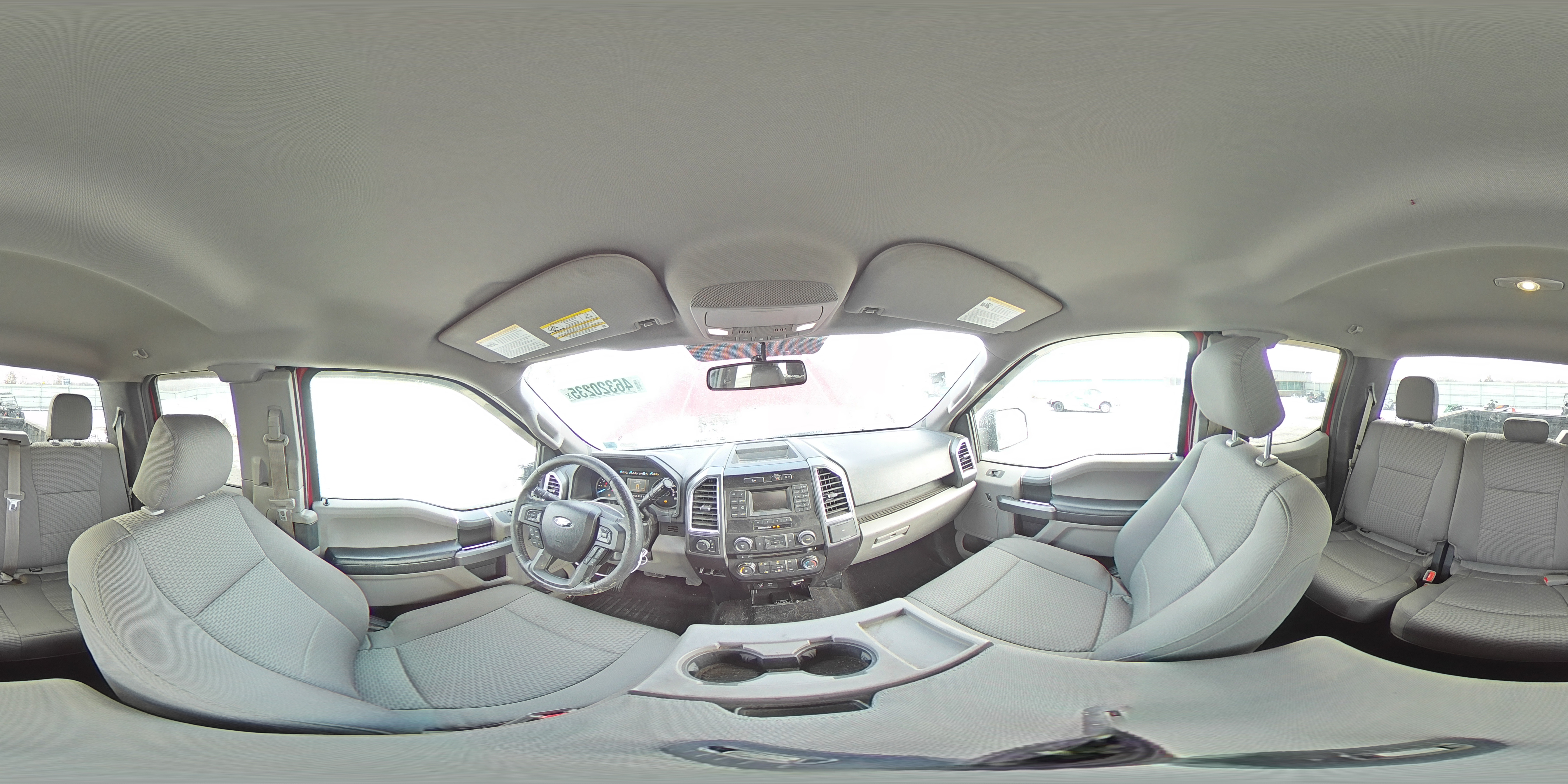 2015 Ford F-150 - Image 13