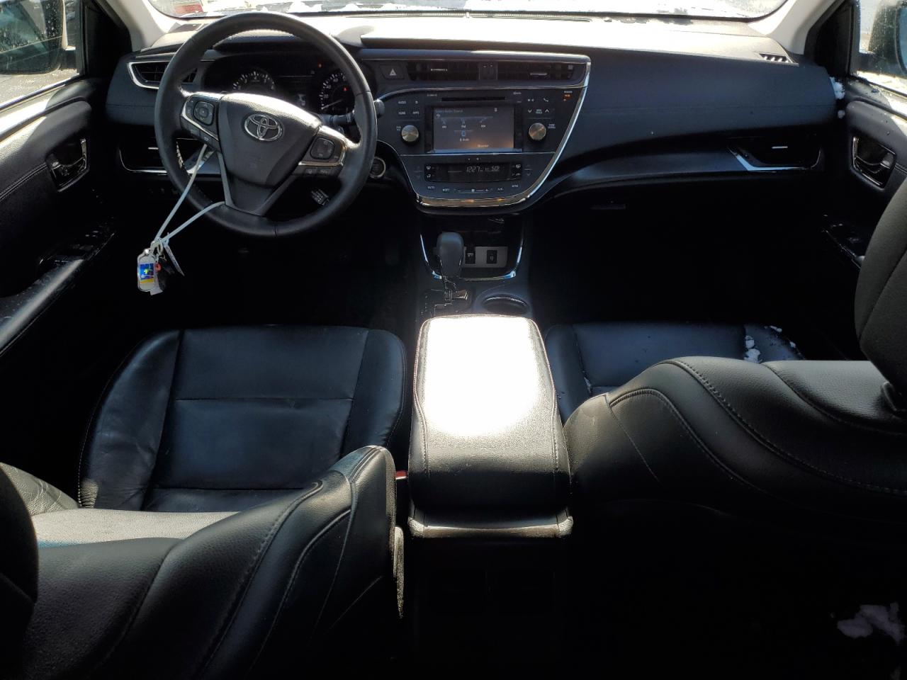 2017 Toyota Avalon - Image 8