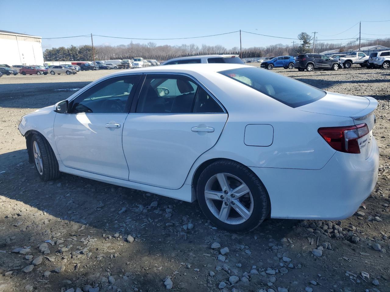 2014 Toyota Camry - Image 2