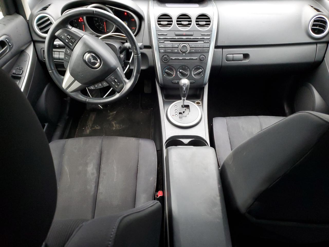2010 Mazda CX-7 - Image 8