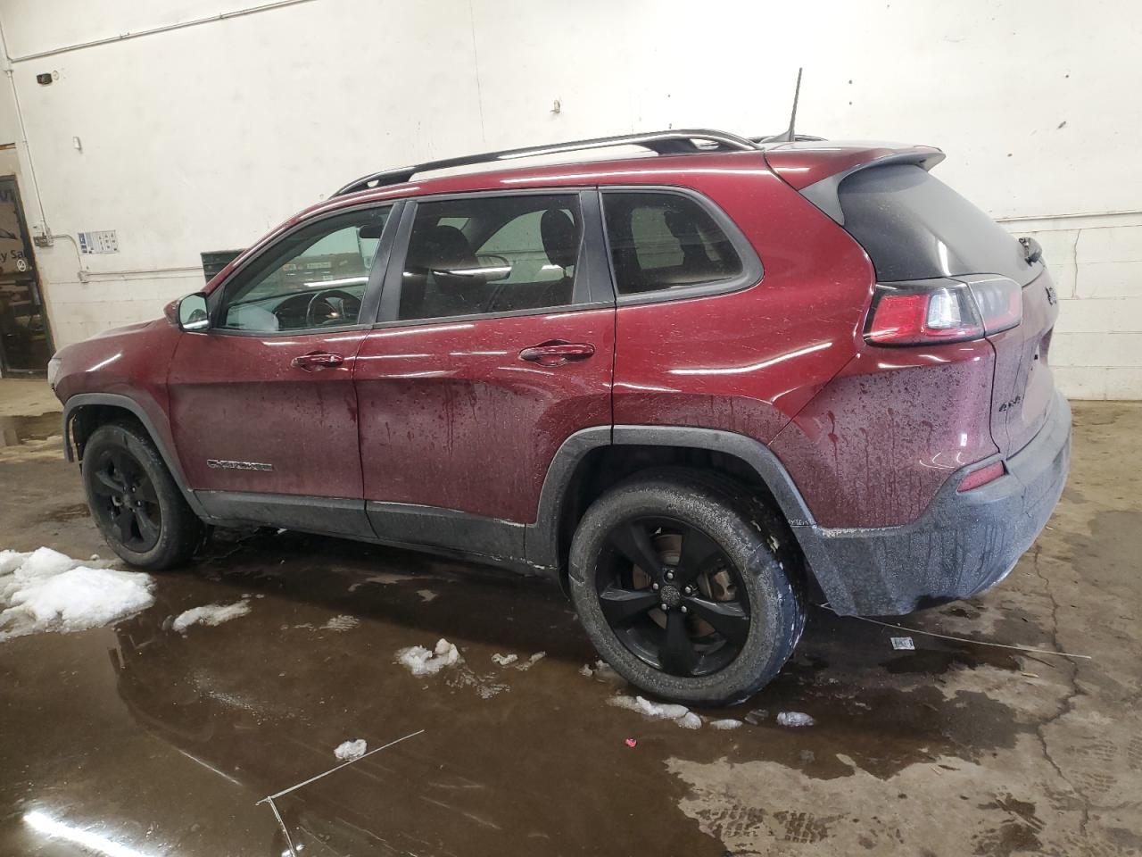 2019 Jeep Grand Cherokee - Image 2