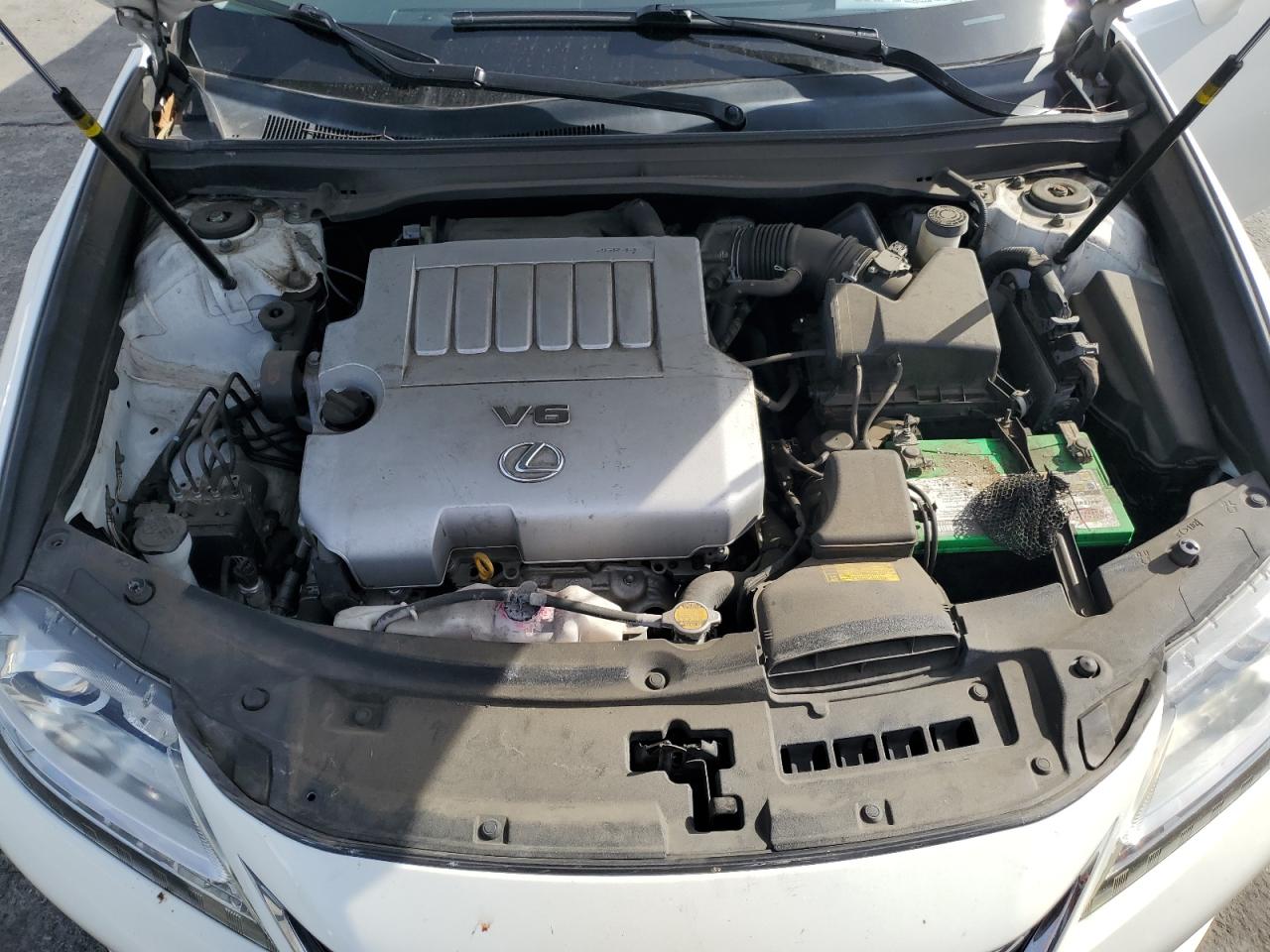 2014 Lexus ES - Image 11