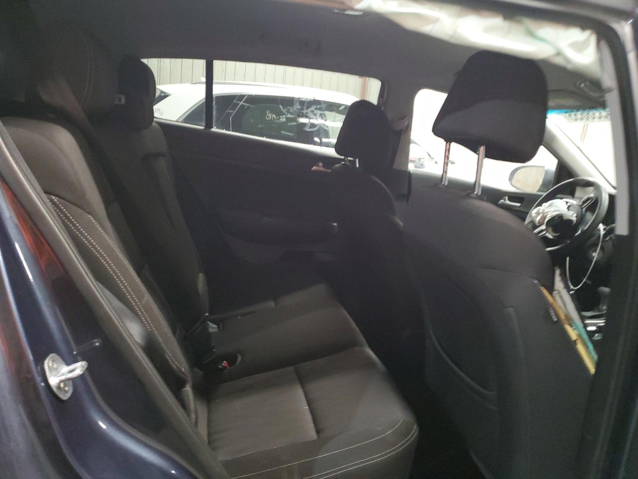 2017 Kia Sportage - Image 12