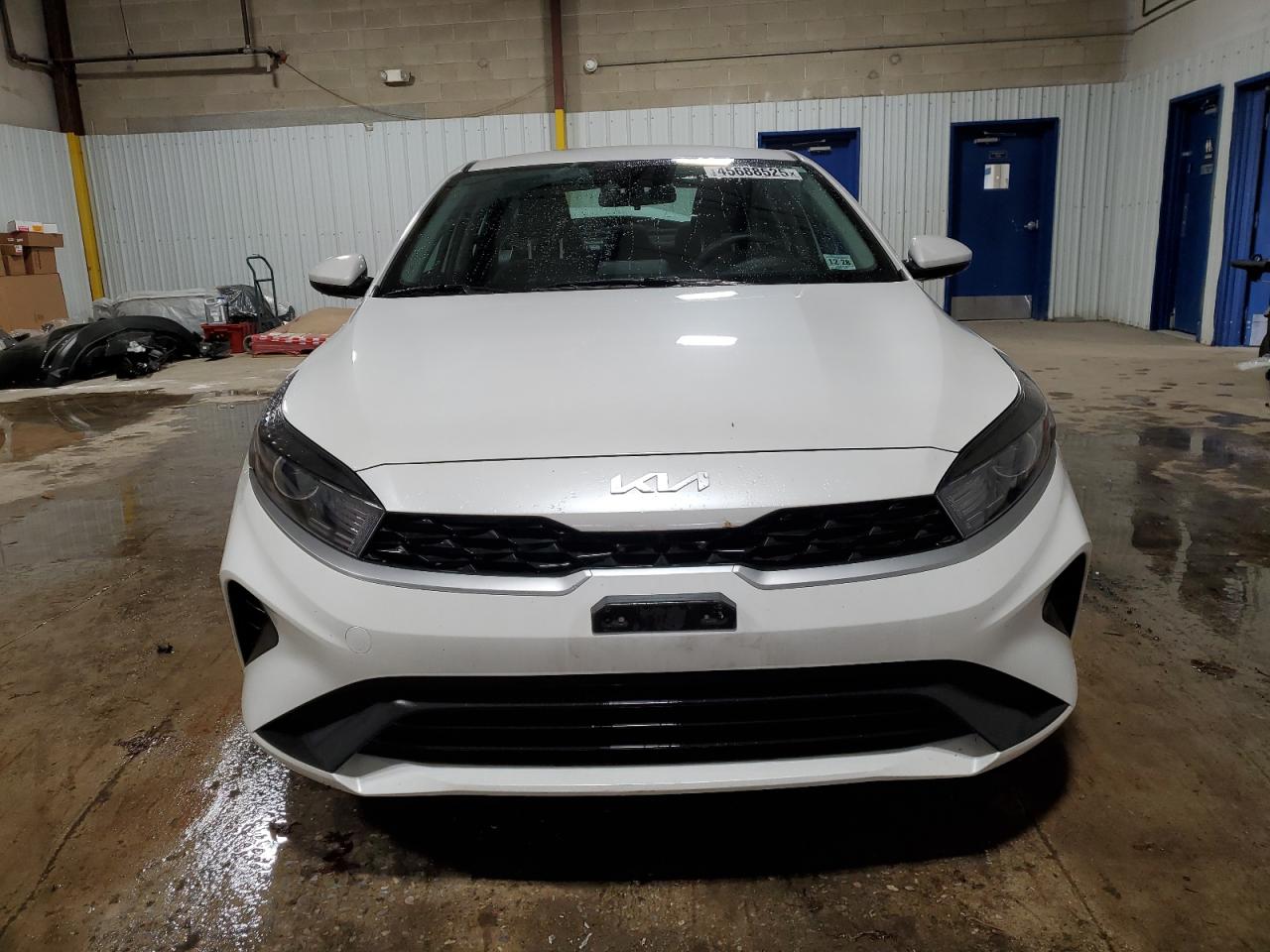 2024 Kia Forte - Image 5