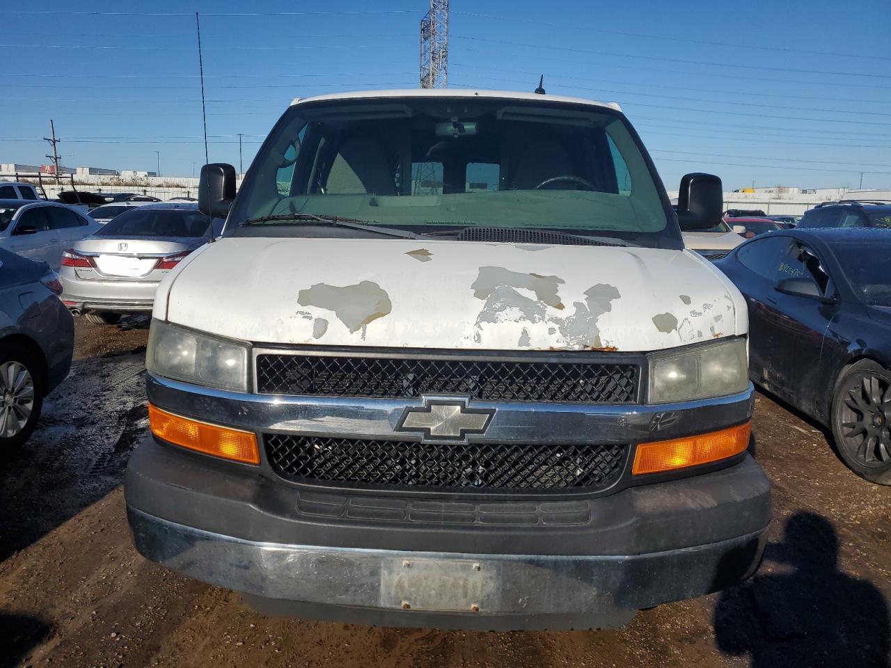 2012 Chevrolet Express - Image 5
