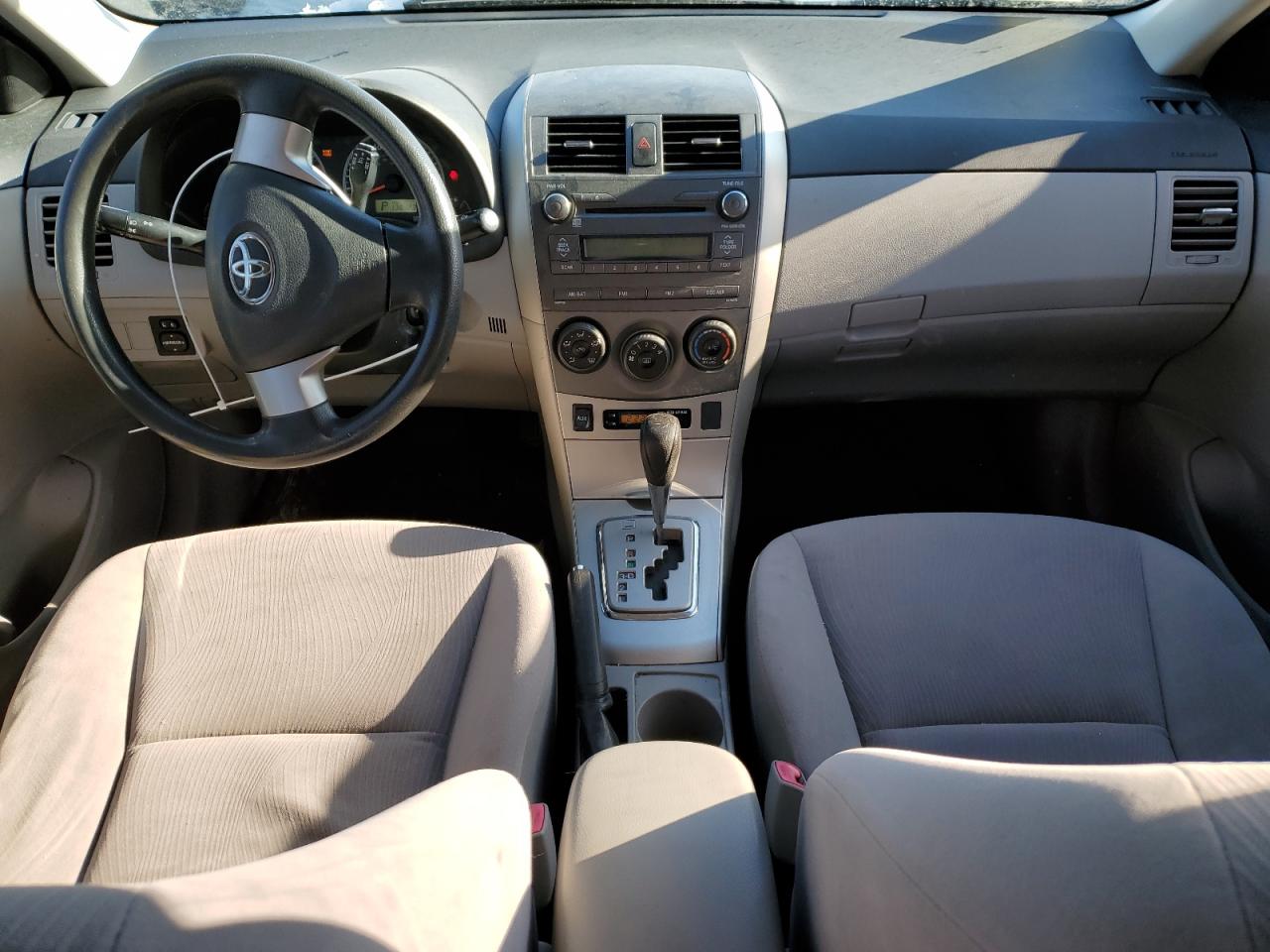 2011 Toyota Corolla - Image 8