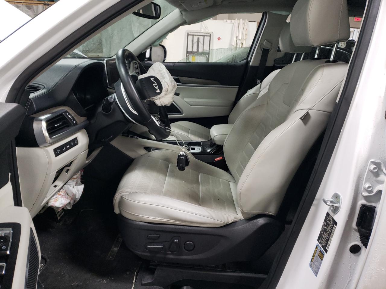 2022 Kia Telluride - Image 7