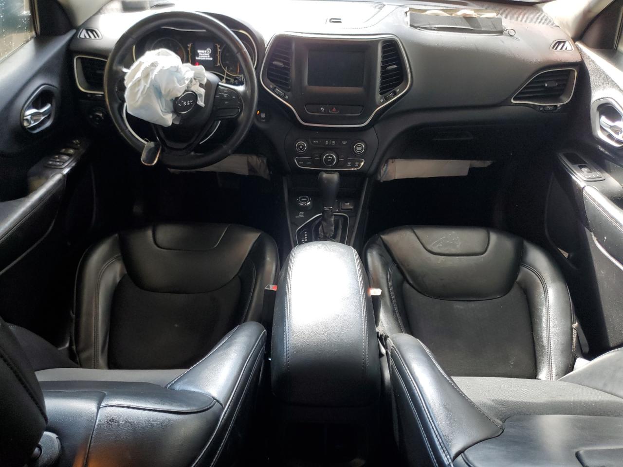 2020 Jeep Grand Cherokee - Image 8