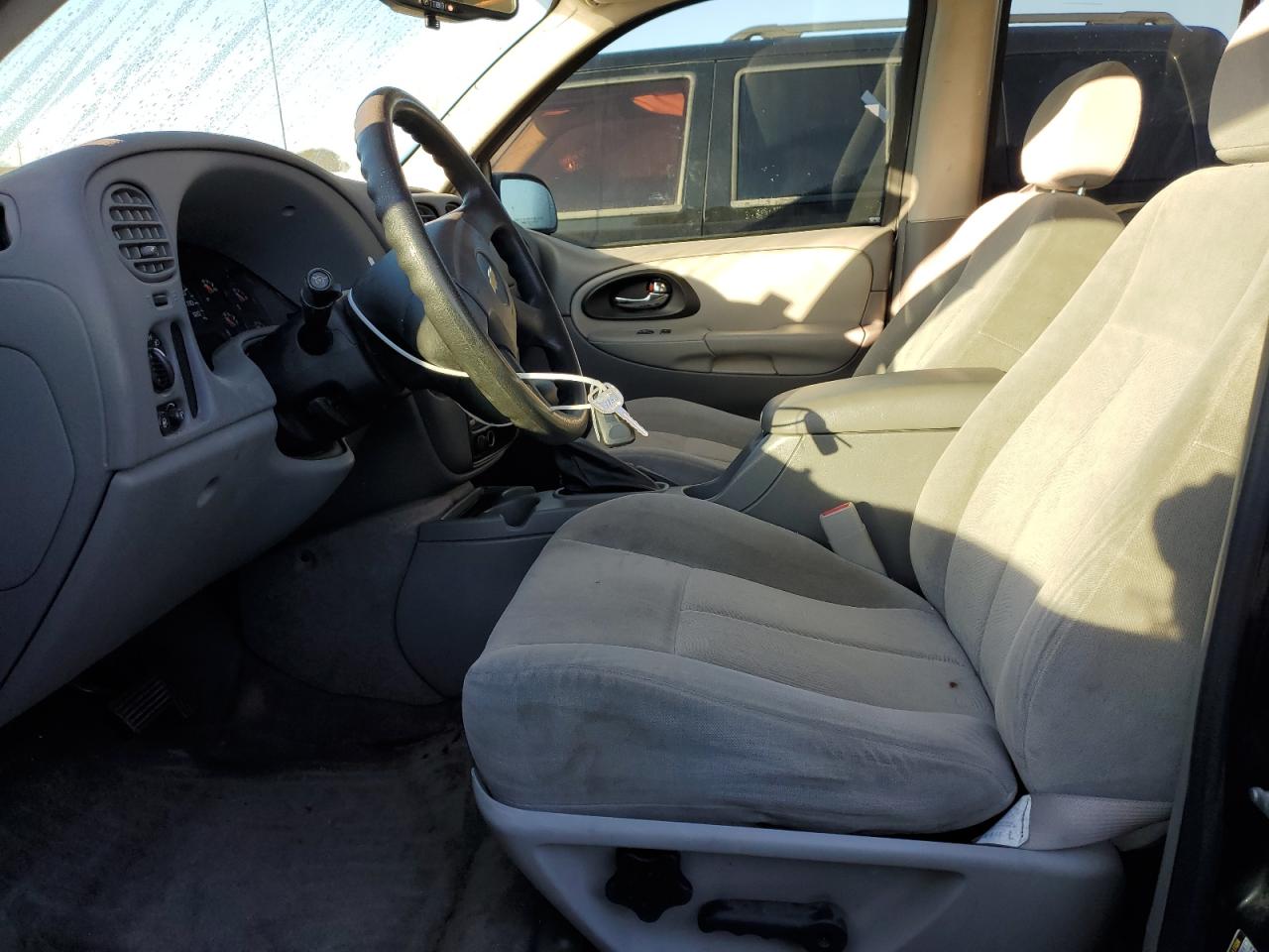 2005 Chevrolet TrailBlazer - Image 7
