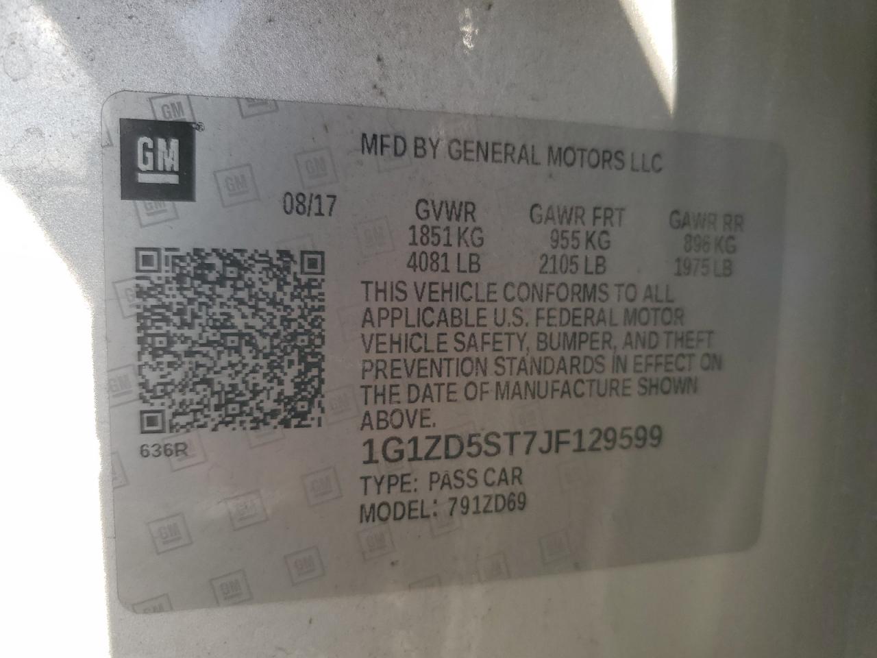 2018 Chevrolet Malibu - Image 12
