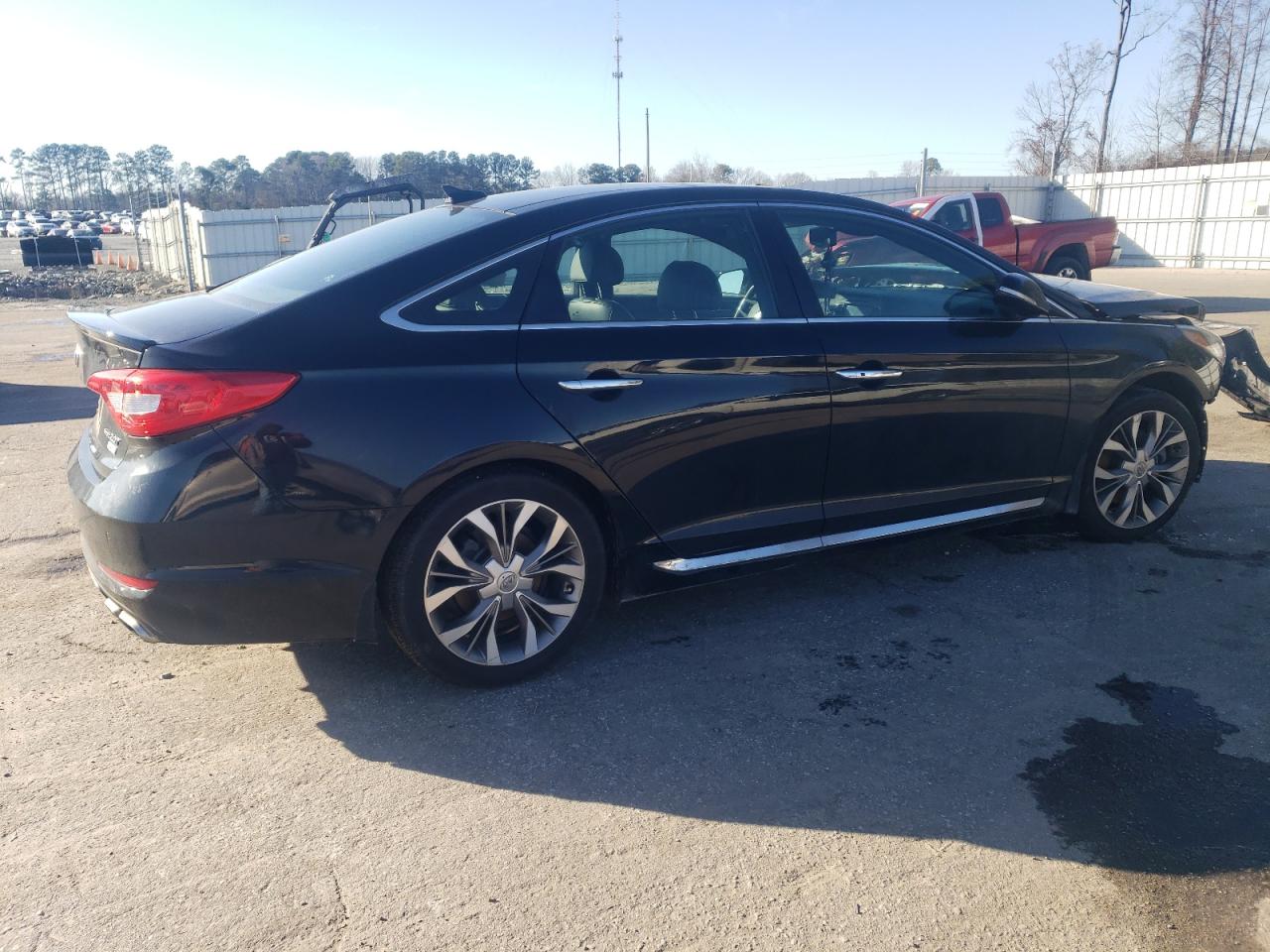 2015 Hyundai Sonata - Image 3