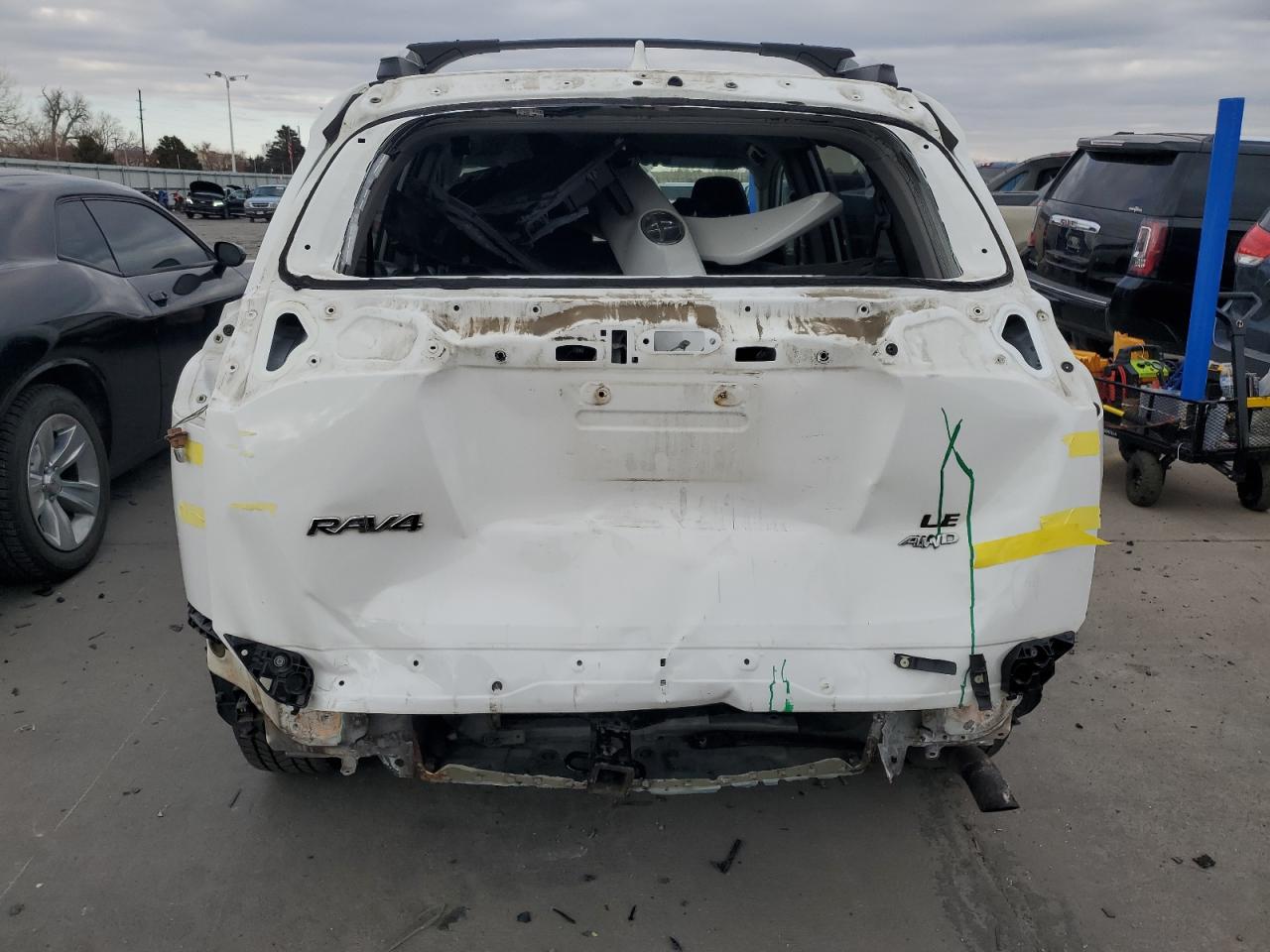 2016 Toyota RAV 4 - Image 6