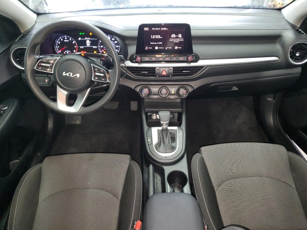 2024 Kia Forte - Image 8