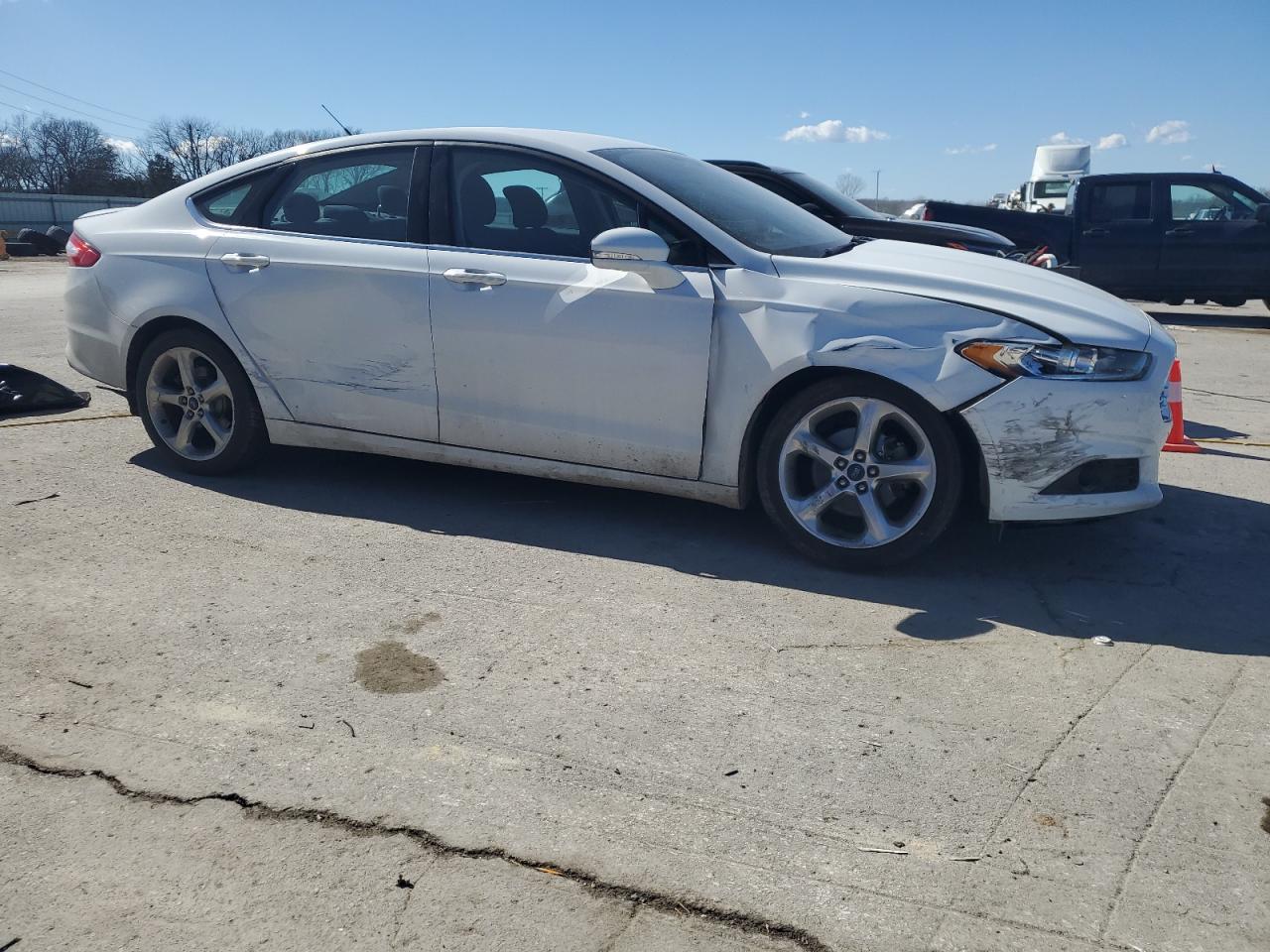 2016 Ford Fusion - Image 4