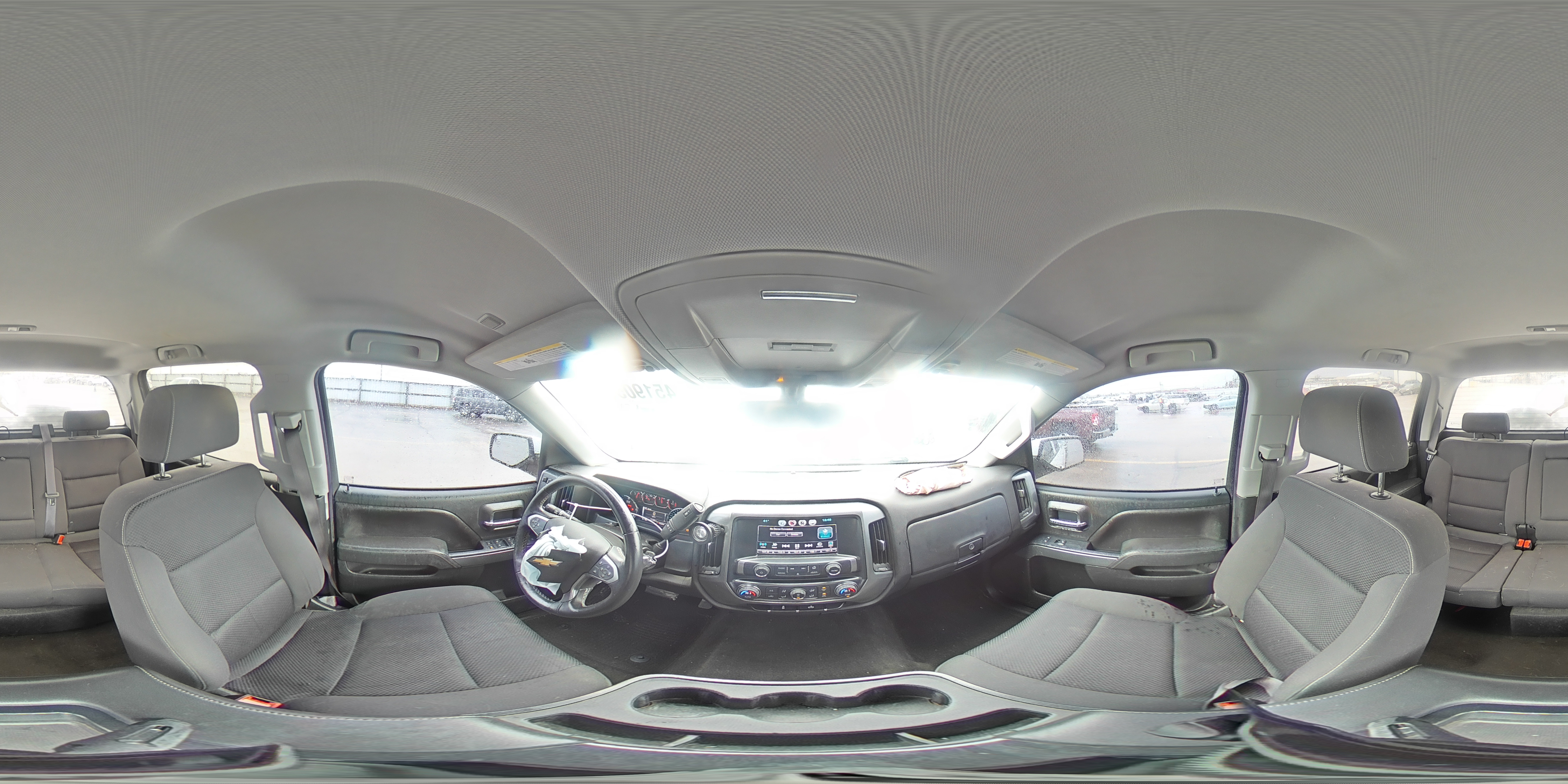 2016 Chevrolet Silverado - Image 13