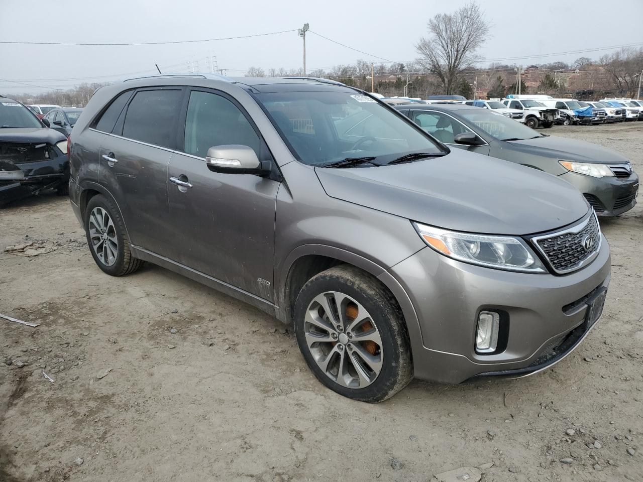 2015 Kia Sorento - Image 4