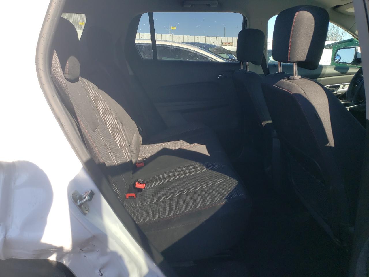 2016 GMC Terrain - Image 11