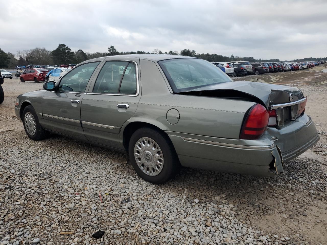 2004 Mercury Grand Marquis - Image 2
