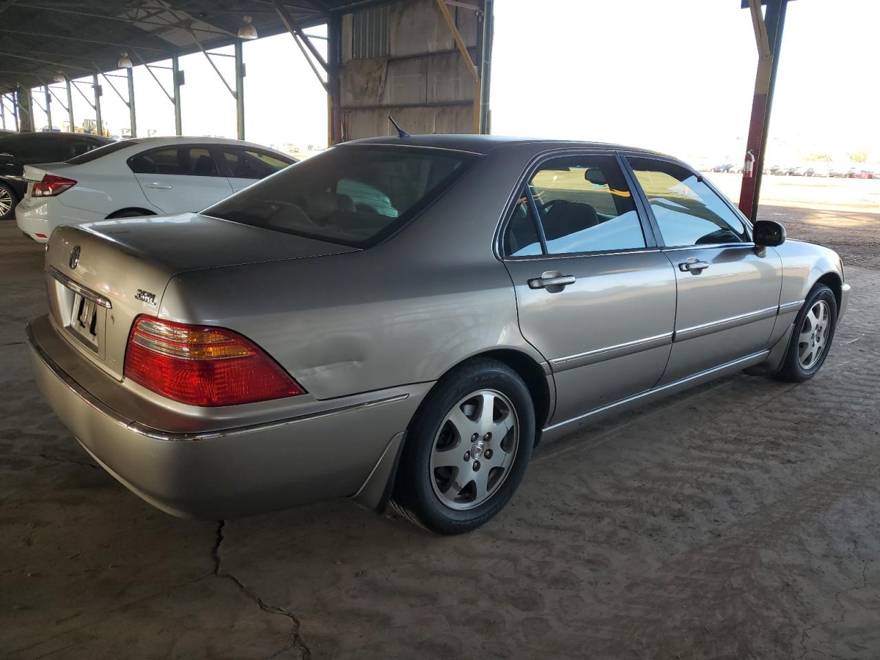 2002 Acura RL - Image 3
