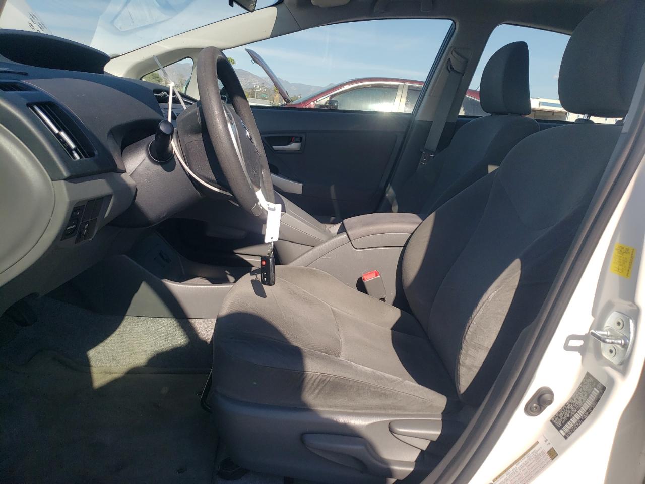 2010 Toyota Prius - Image 7