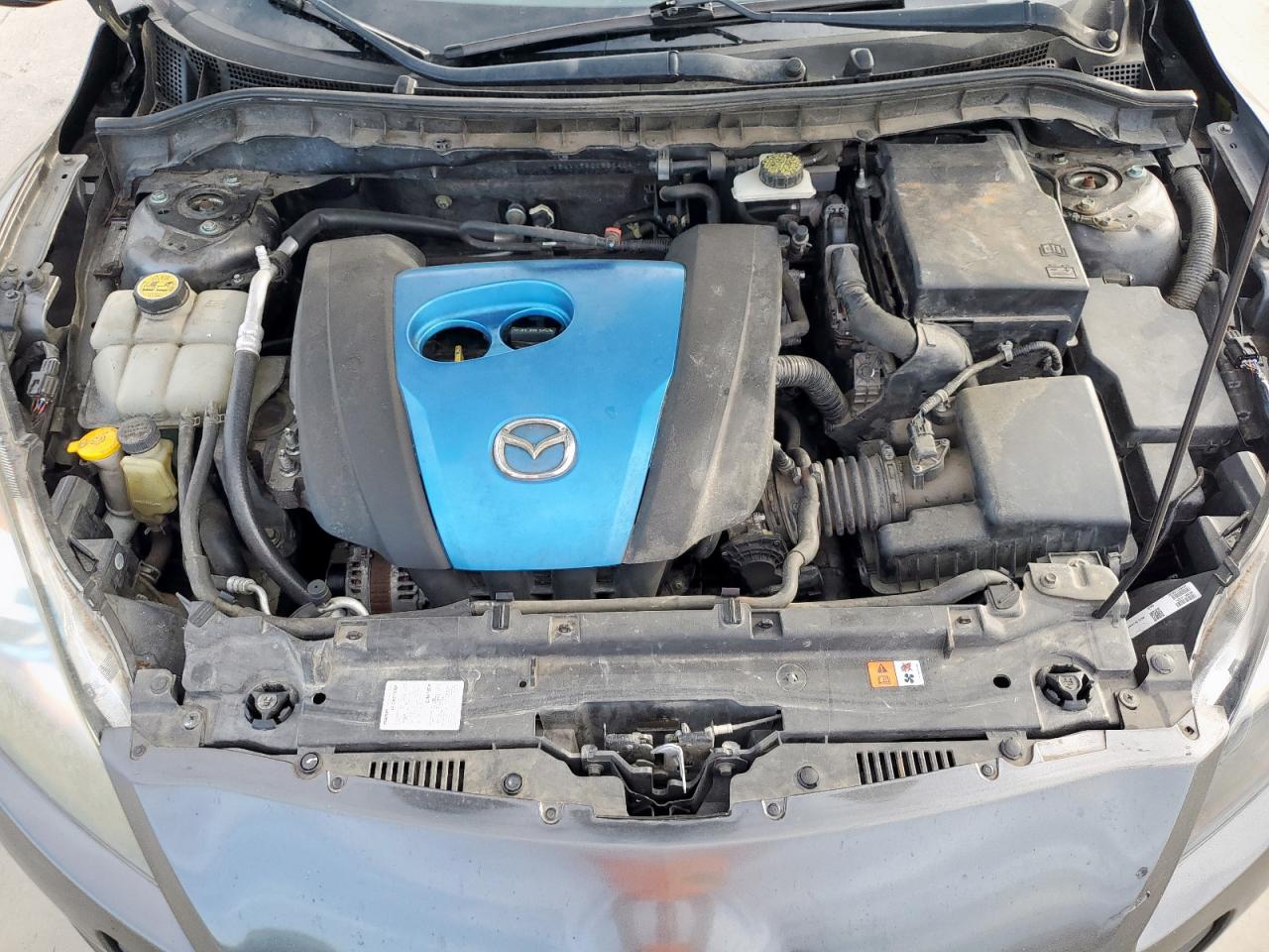 2012 Mazda 3 - Image 11