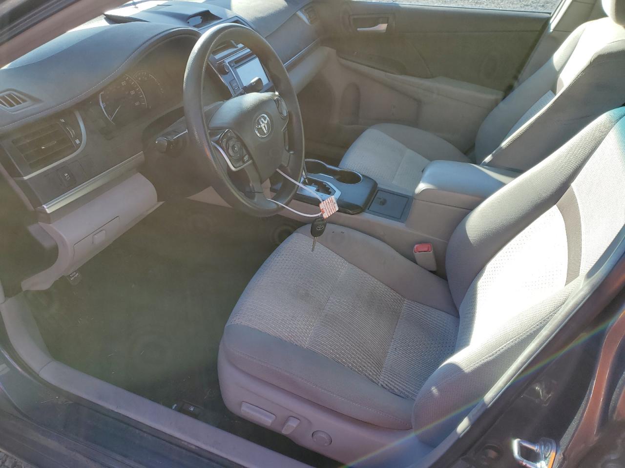 2014 Toyota Camry - Image 7
