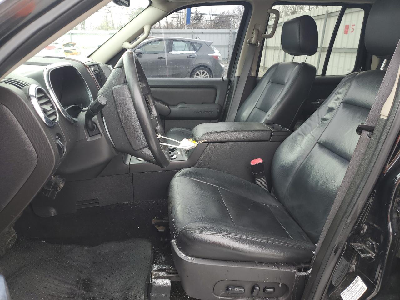 2008 Ford Explorer - Image 7
