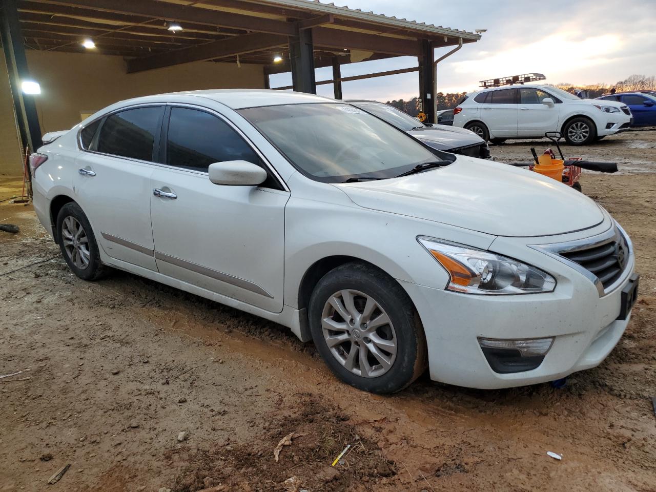 2015 Nissan Altima - Image 4