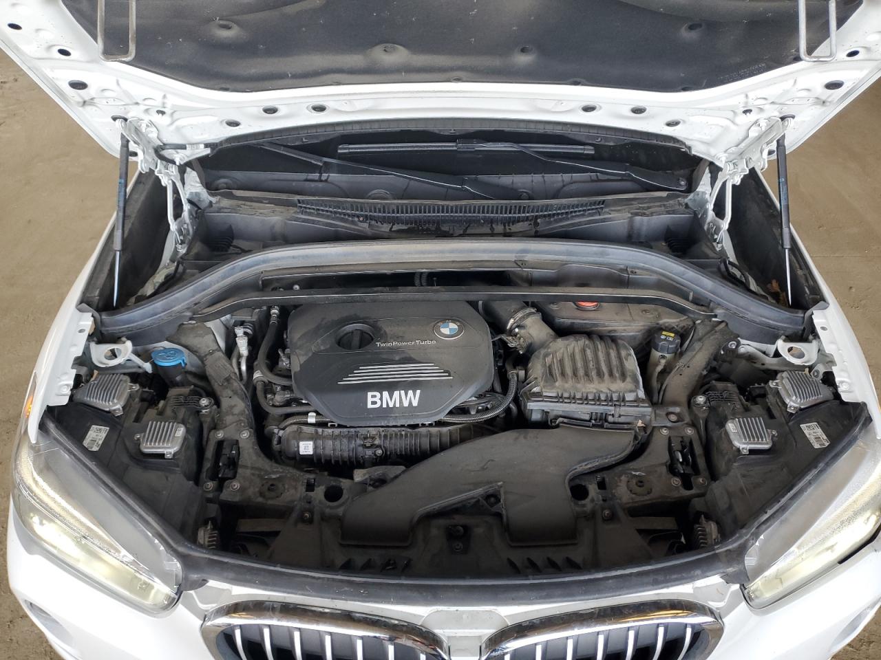 2019 BMW X1 - Image 12