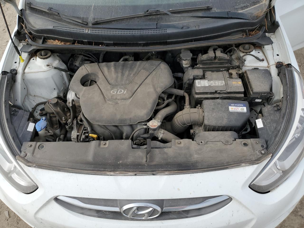 2016 Hyundai Accent - Image 11