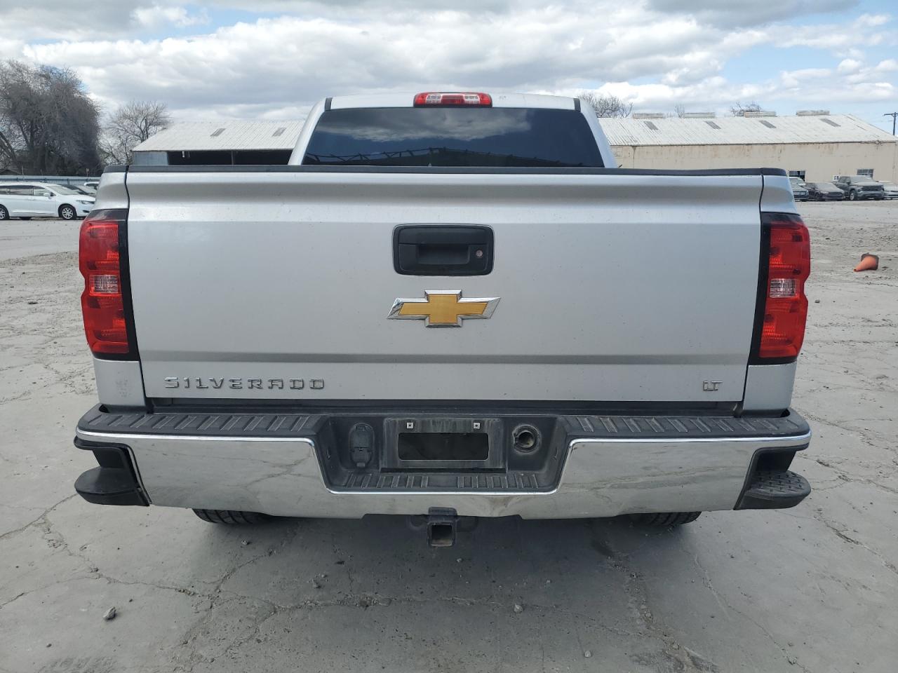 2015 Chevrolet Silverado - Image 6