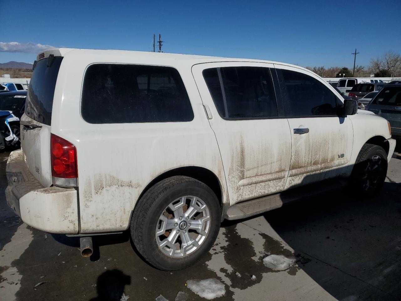 2005 Nissan Armada - Image 3
