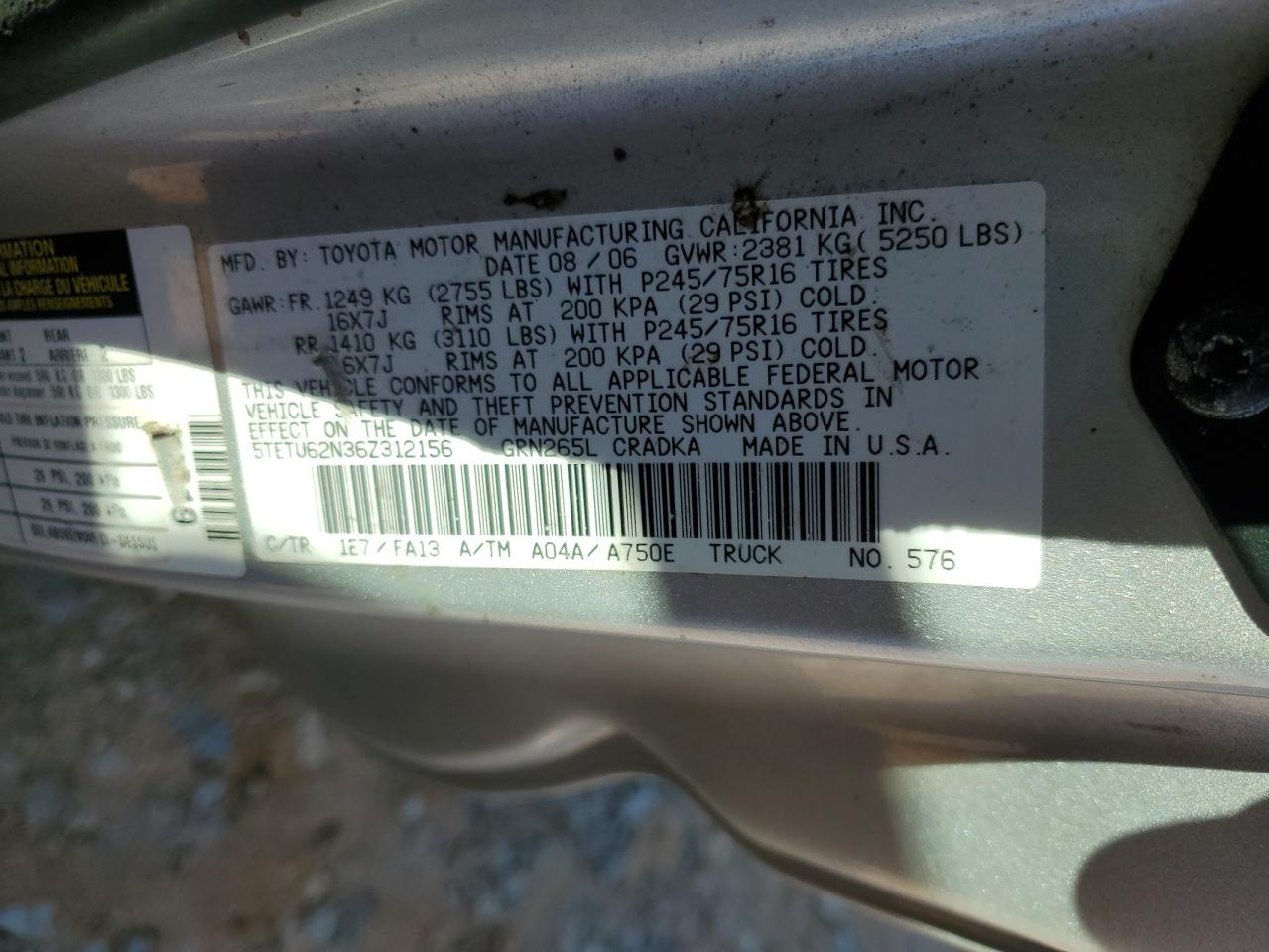 2006 Toyota Tacoma - Image 12