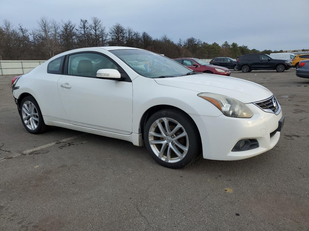 2011 Nissan Altima - Image 4