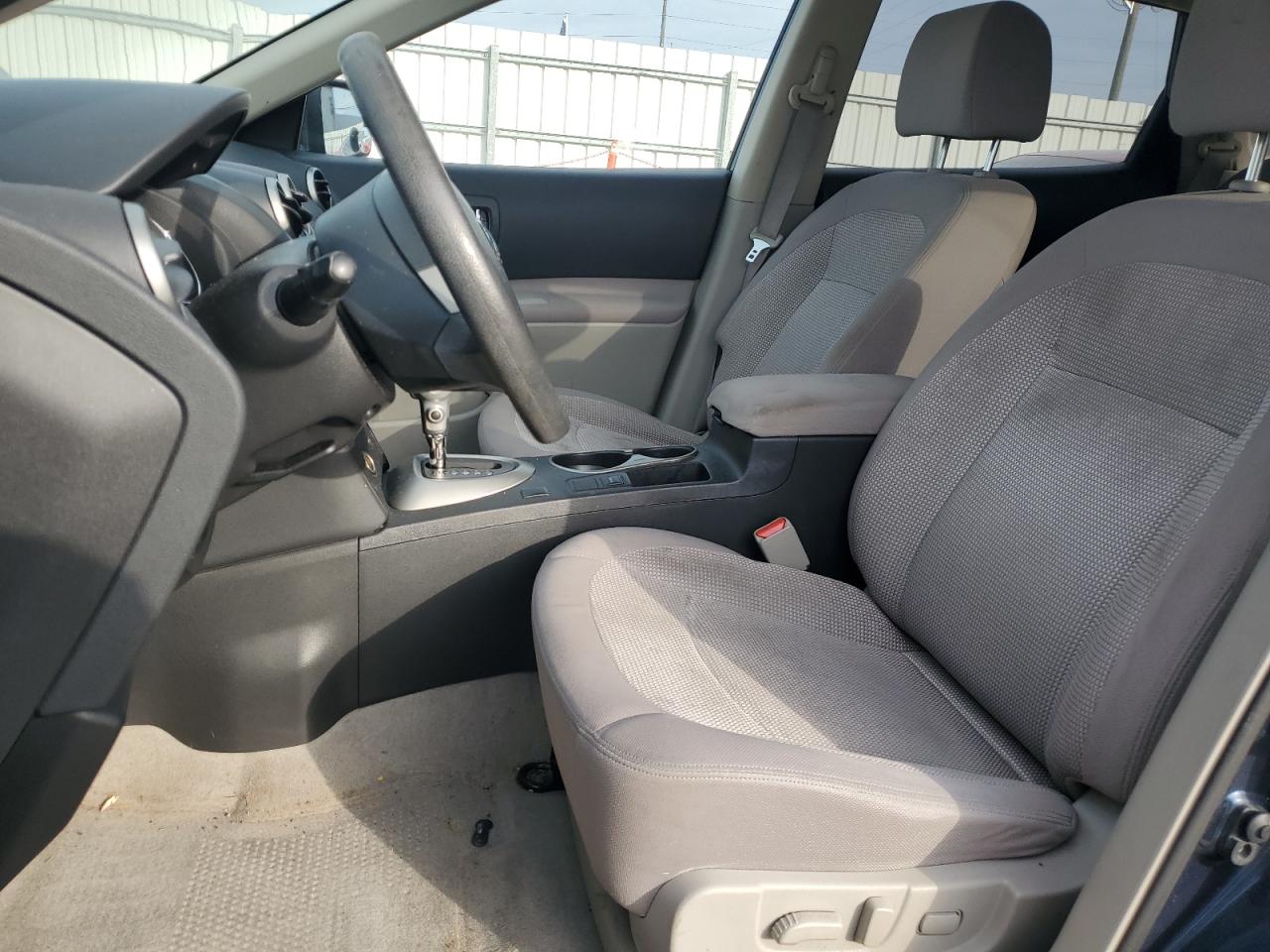 2013 Nissan Rogue - Image 7